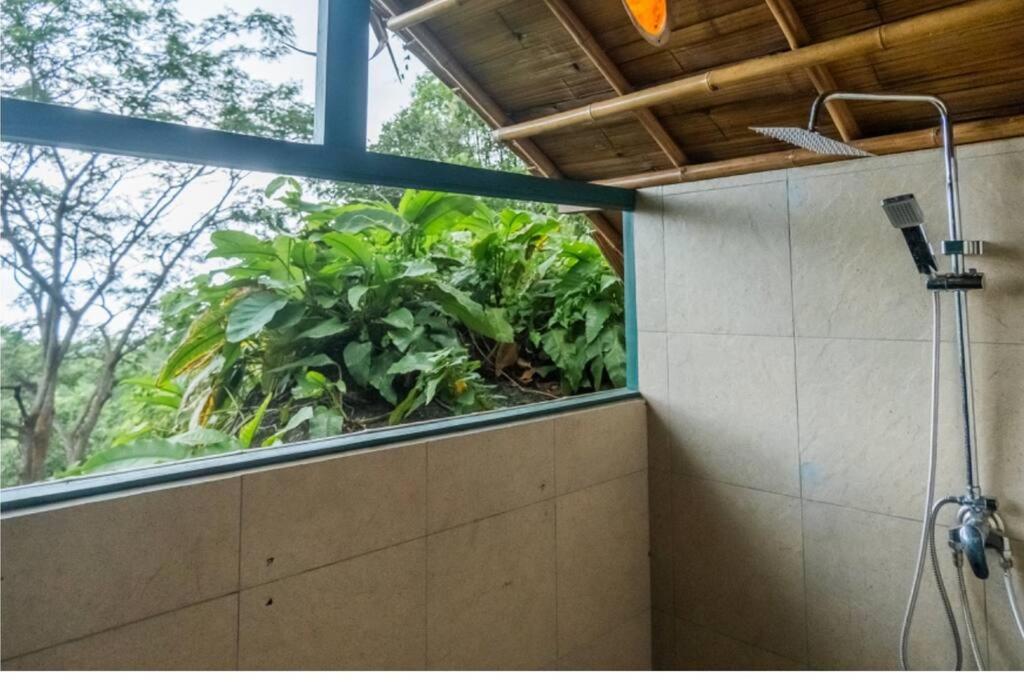 Leela Garden Resort Bamboolove 반 타이 외부 사진
