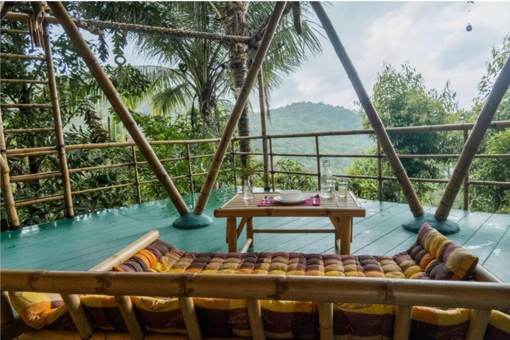 Leela Garden Resort Bamboolove 반 타이 외부 사진